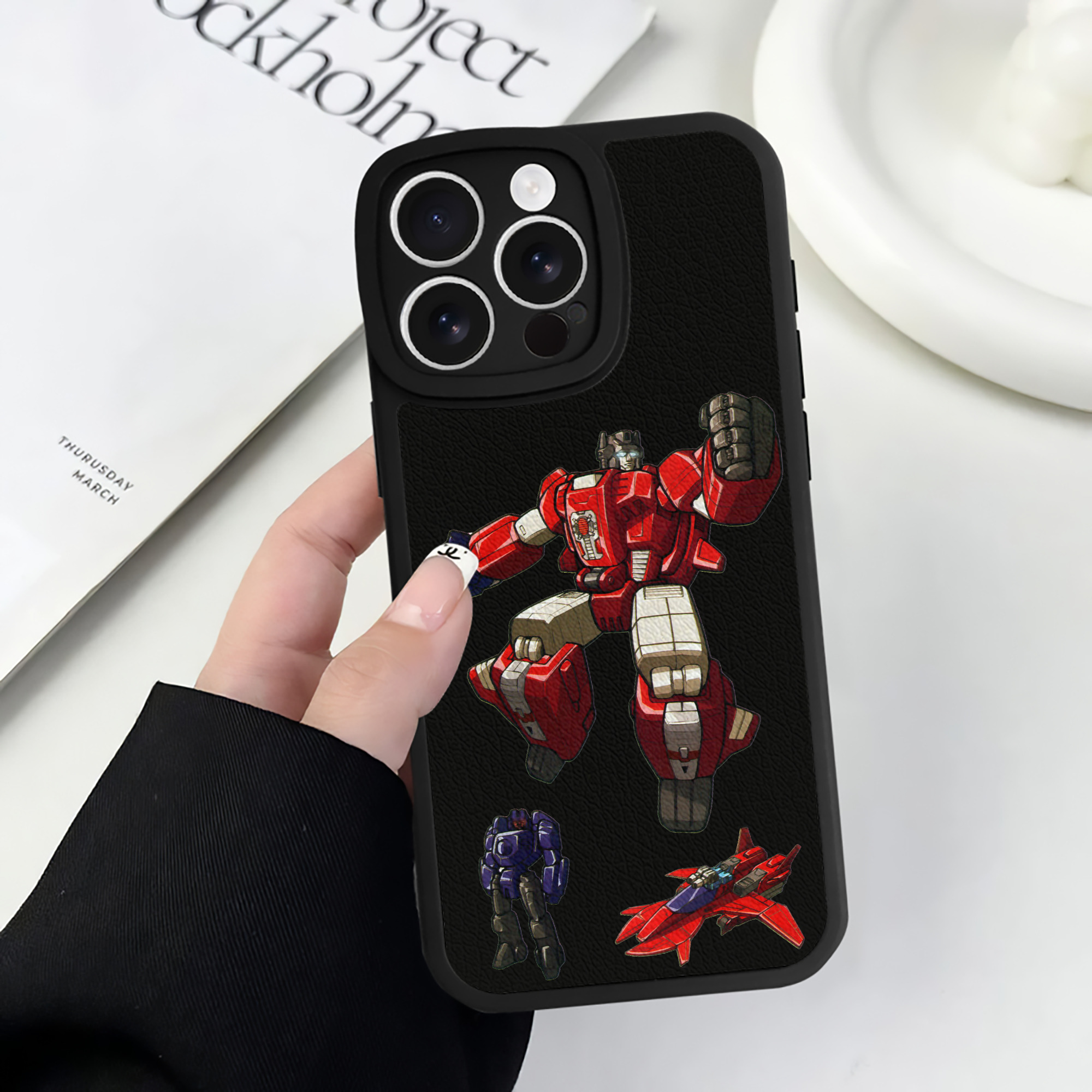 （画像用）  【iPhone 16シリーズ対応】シリコンスマホケース（レザー調） 材質：シリコン